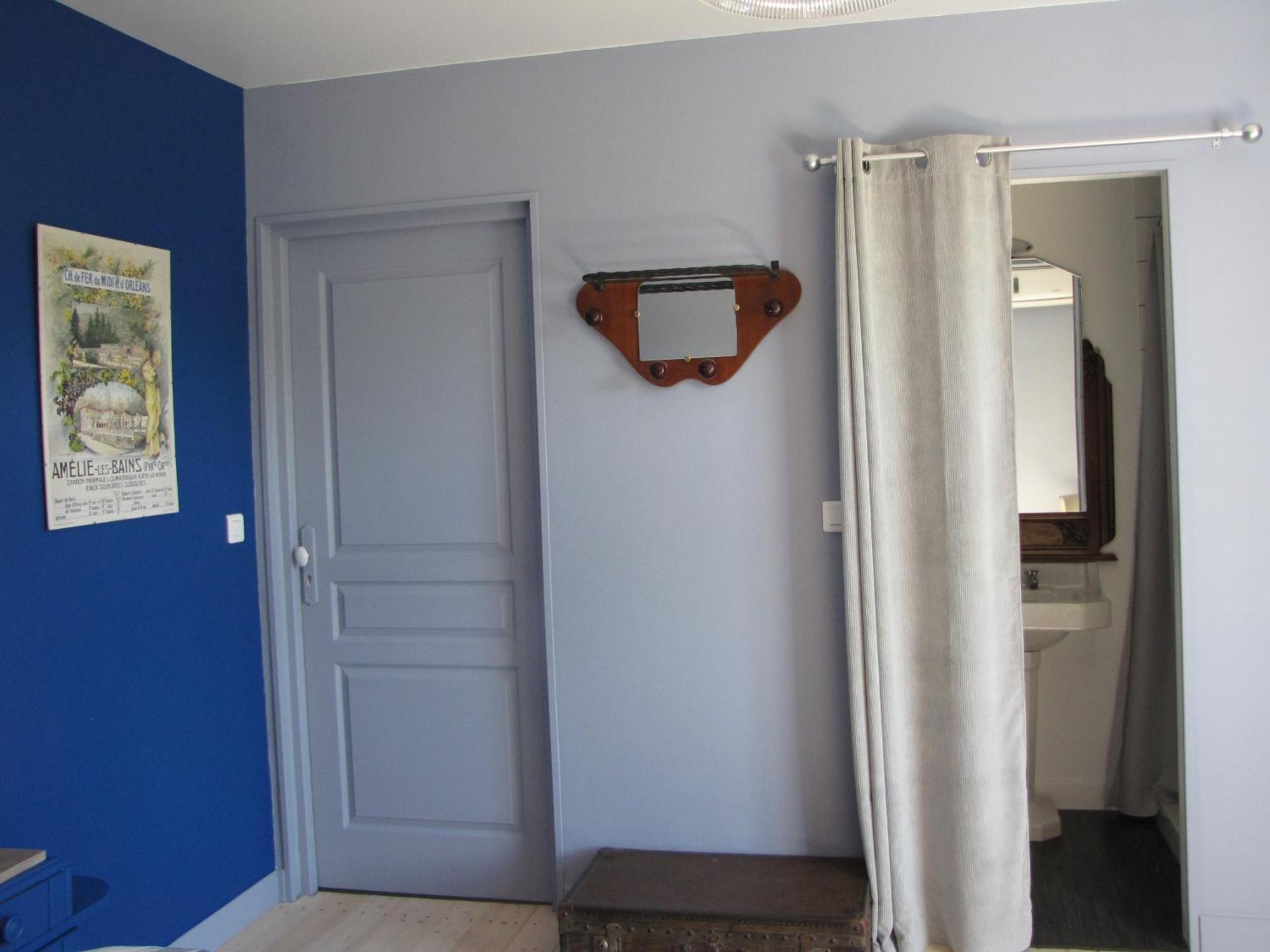 La Gare De Millas Chambres D'Hotes Room photo