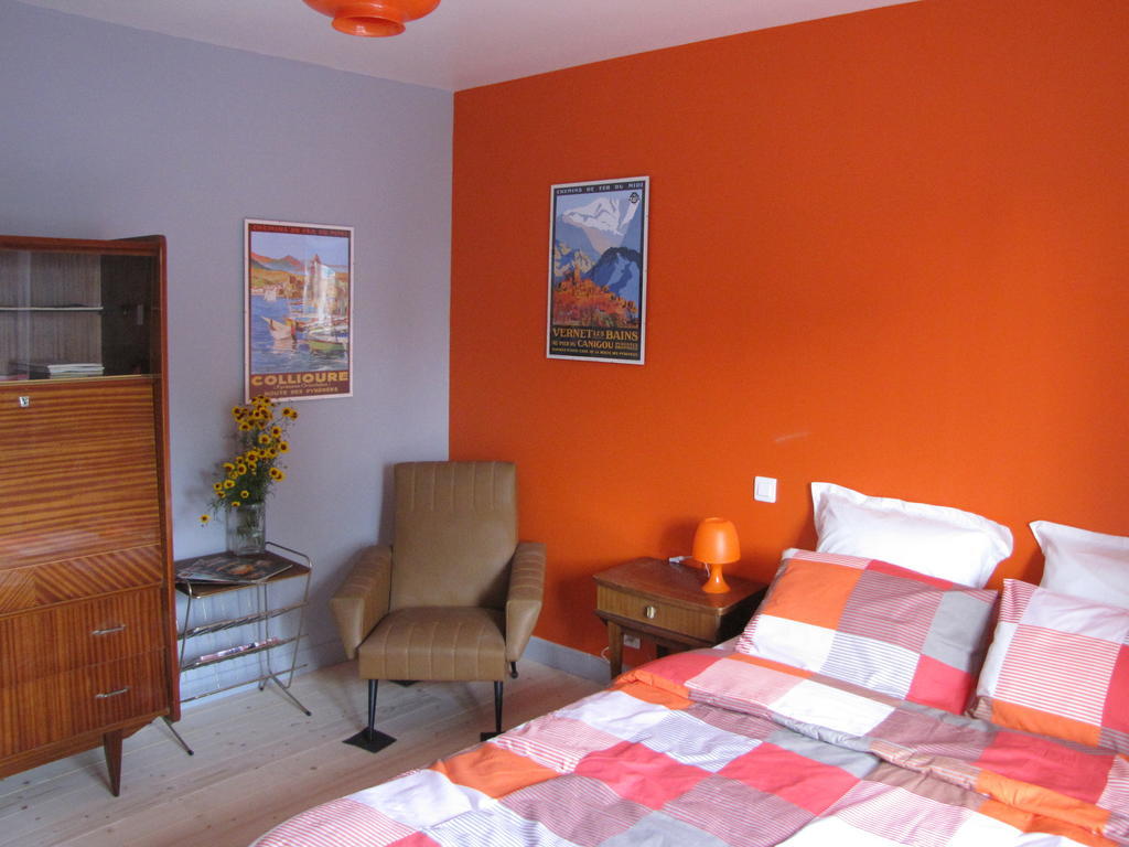La Gare De Millas Chambres D'Hotes Room photo